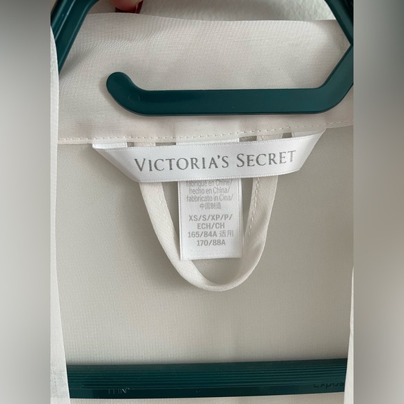 Victoria Secret Lace Embroidered Chemise - Picture 8 of 8